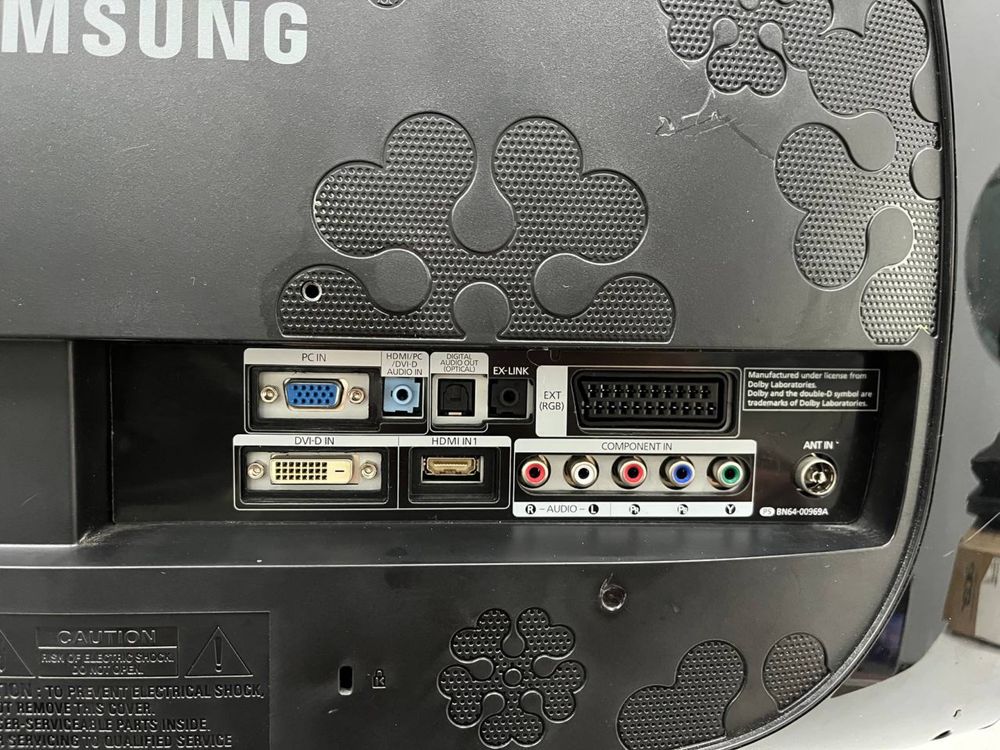 Телевізор Samsung LS23CFVKF/XE