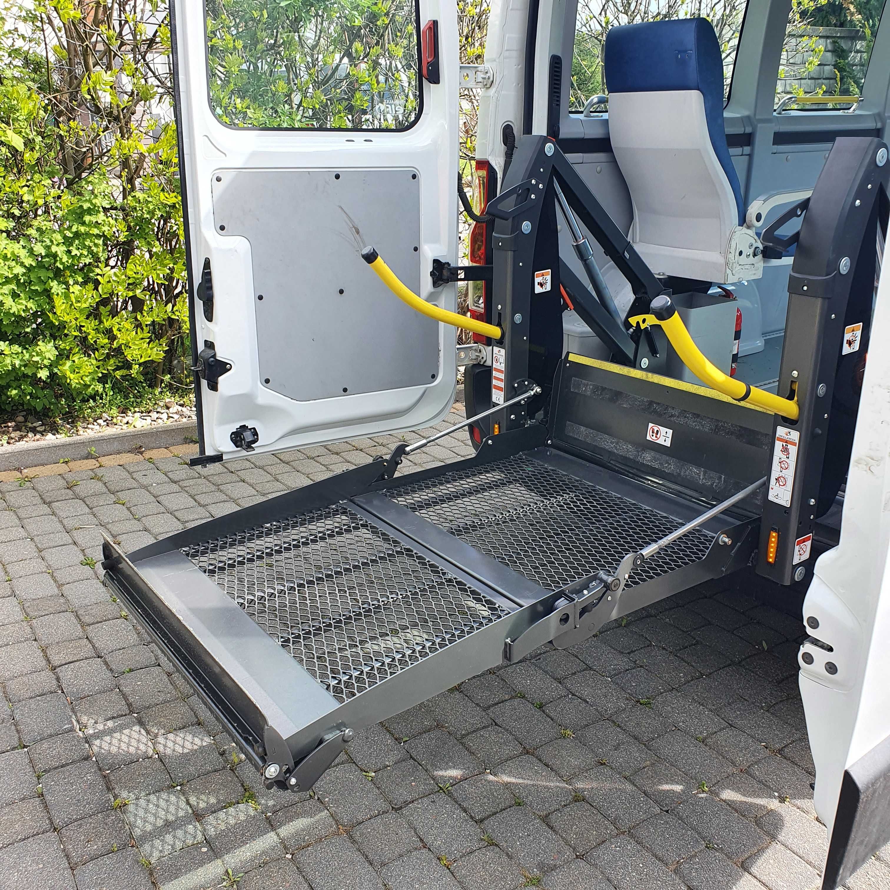 Zestaw do przewozu osób niepełnosprawnych inwalidzi wózek winda