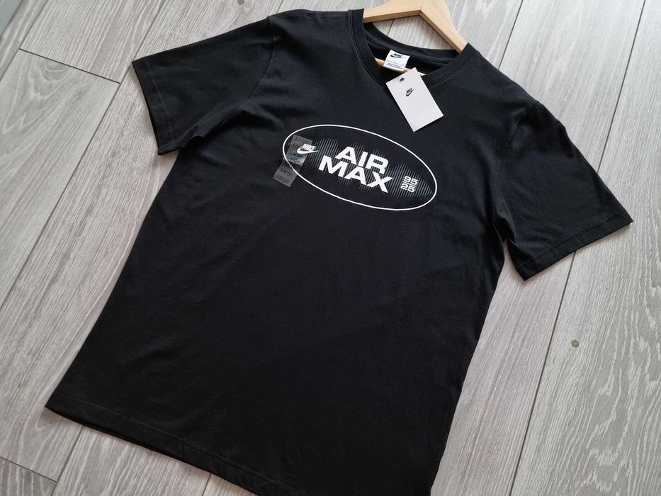 Футболка Nike AIR MAX HQ4898-010 розмір L оригінал футболка найк чорна