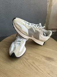 Продам кросівки New Balance 327