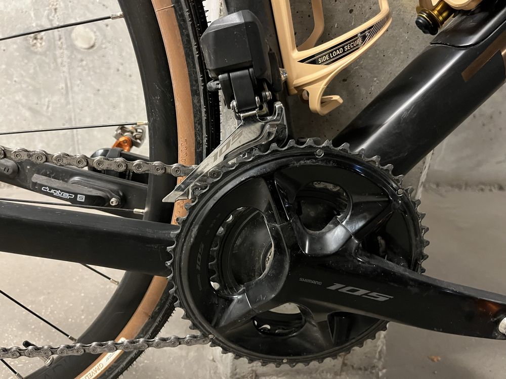 Trek Domane sl5 shimano 105 di2