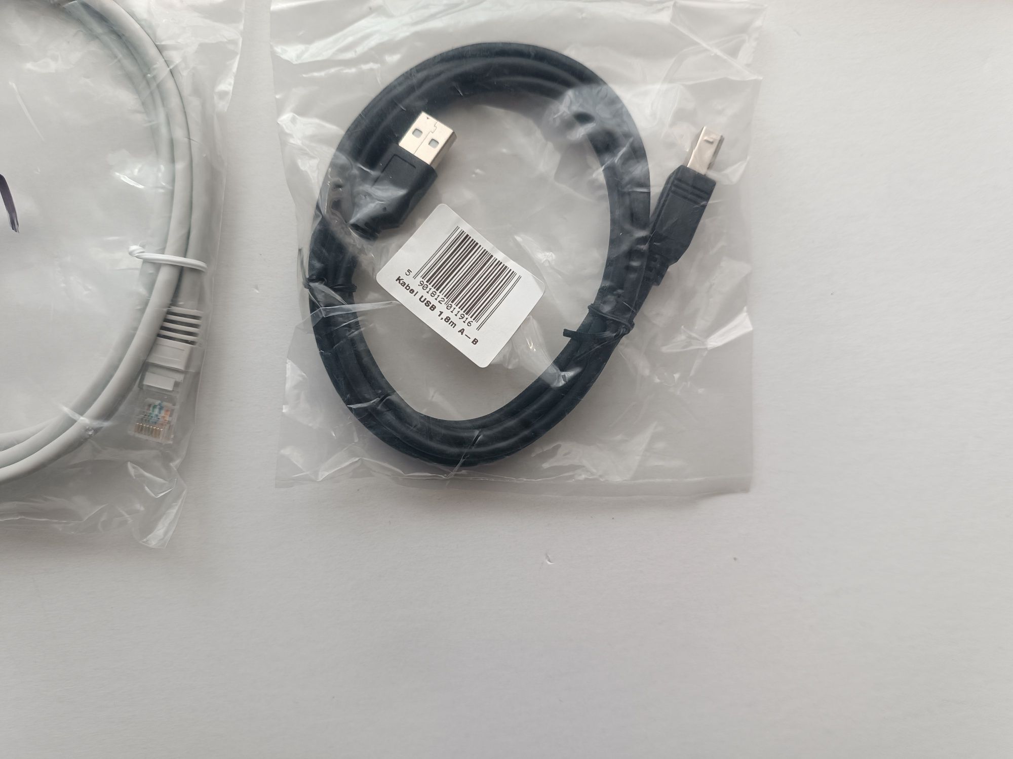 Kable sieciowe LAN i USB