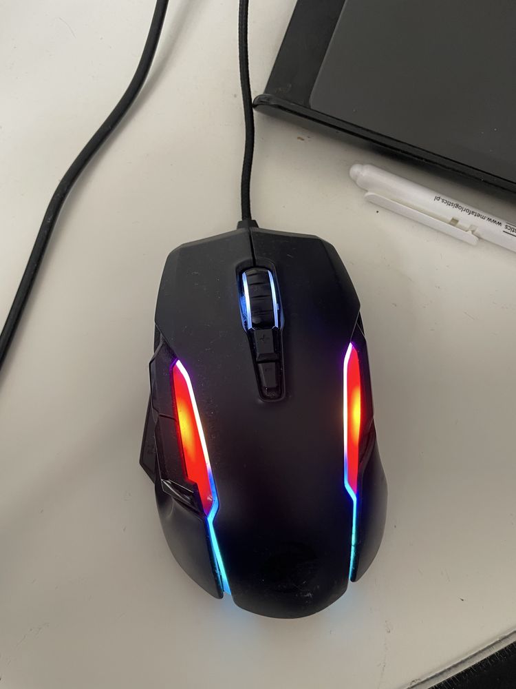 Mysz komputerowa roccat cone aimo