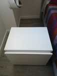 Mesa cabeceira melamina