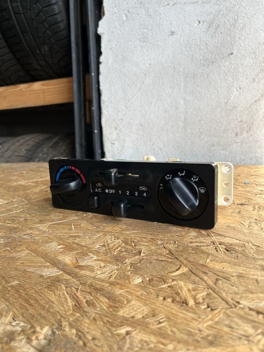 Блок управління пічкою з кондиціонером Opel Frontera B