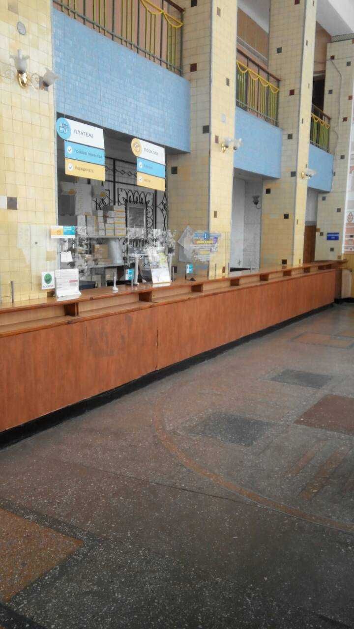 Центр, Фасад, 1 пов,  5,0м2, вул. Соборна ,17