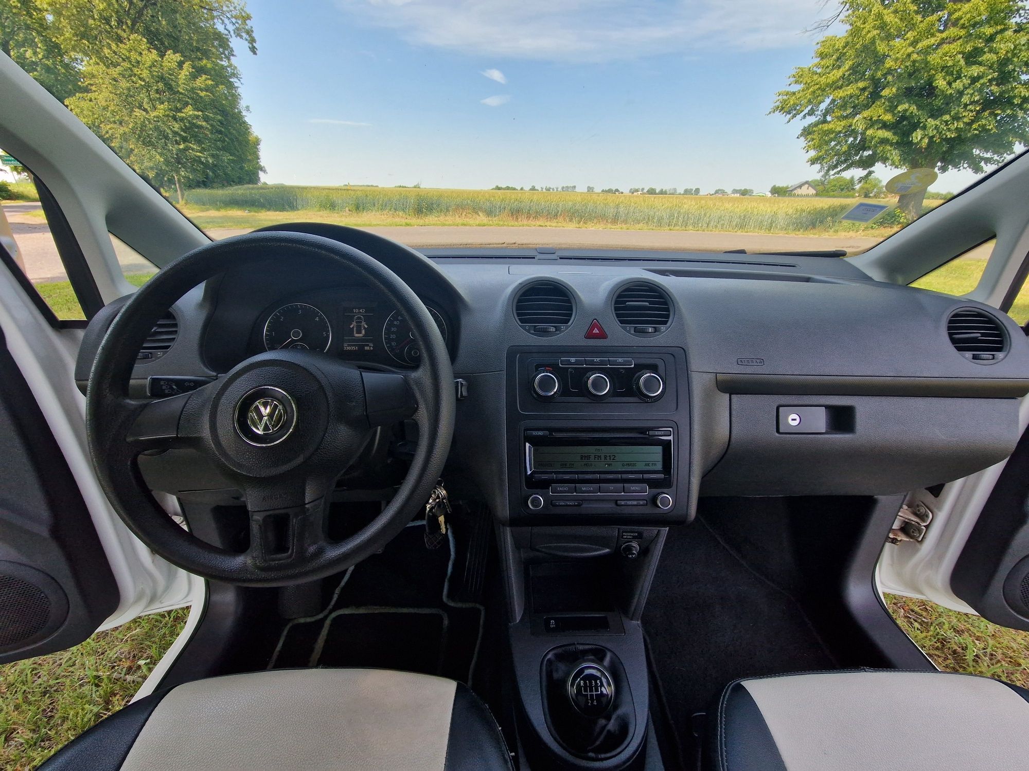 Vw Caddy 2015r 1.6 TDI long maxi 5 osobowy