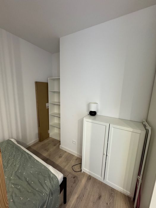 Pokój na Jeżycach z ogródkiem.