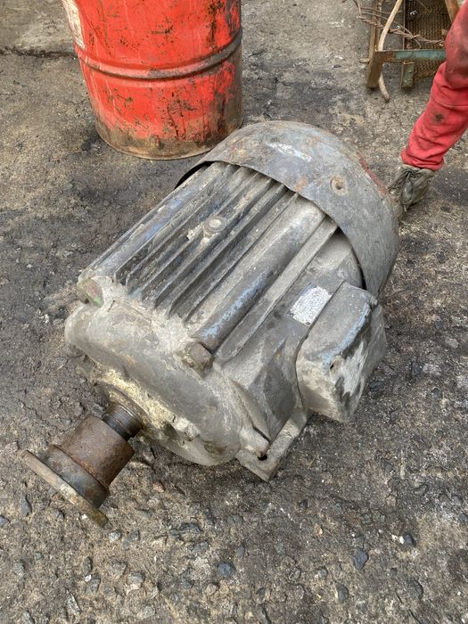 Электро двигатель 30квт 980 об мин