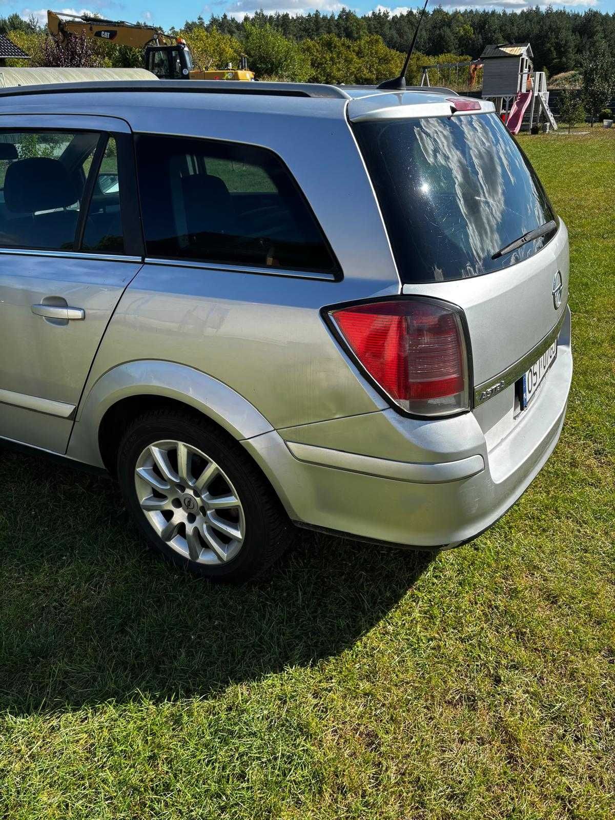 Opel Astra diesel 1.9 tdci – dobra kondycja, rocznik 2006