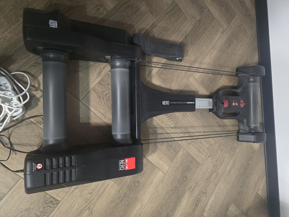 Trenażer rolka elite nero