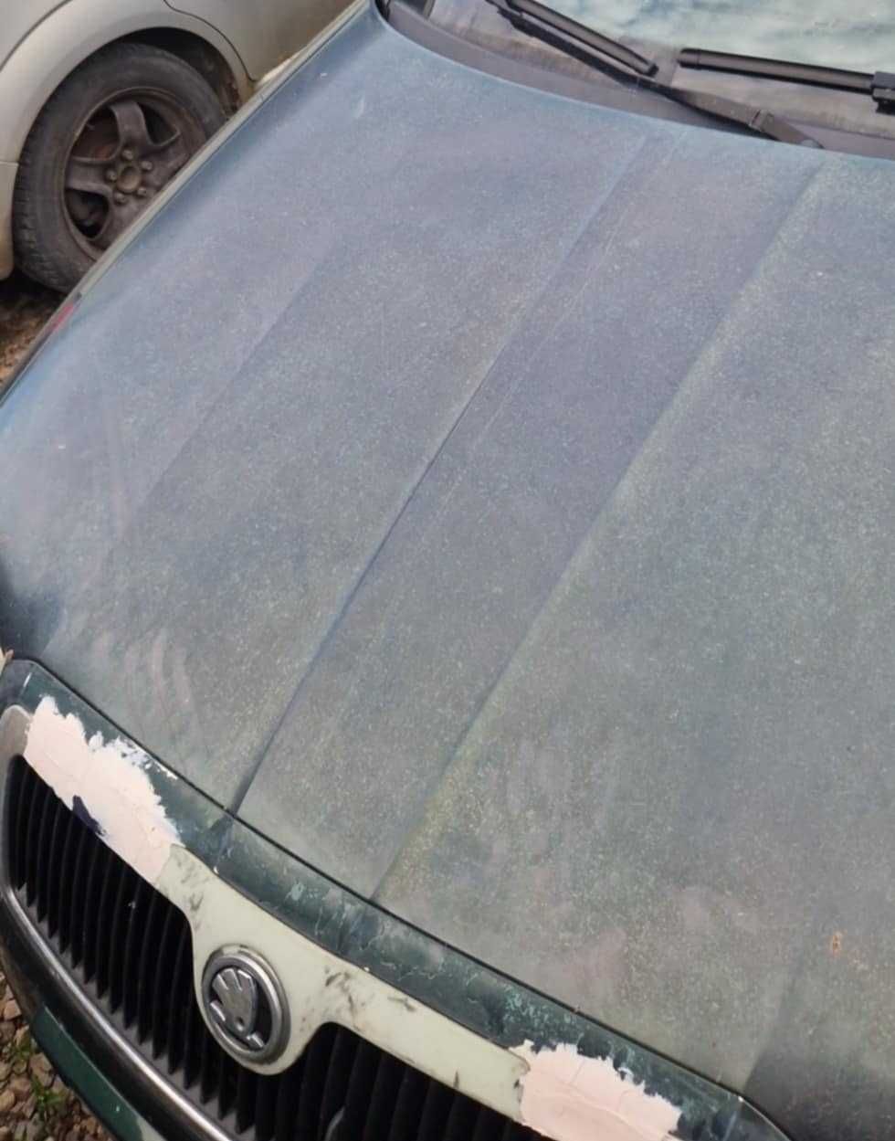maska Skoda SuperB 9570