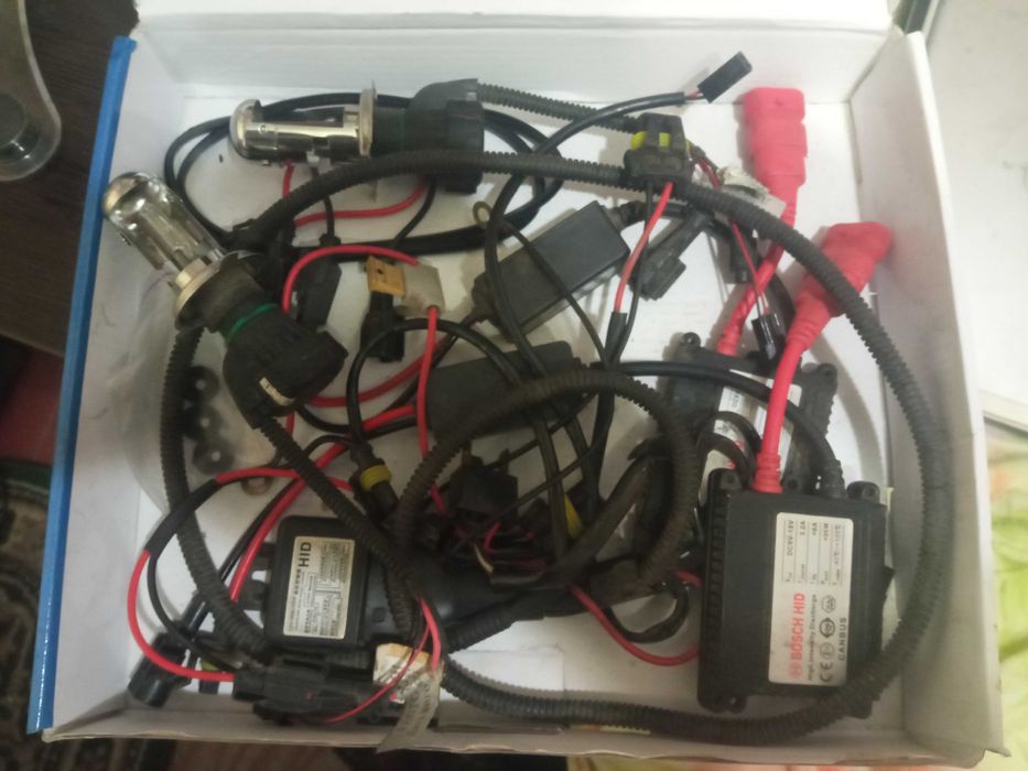 Би ксенон лампочки на авто