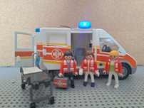 Playmobil karetka
