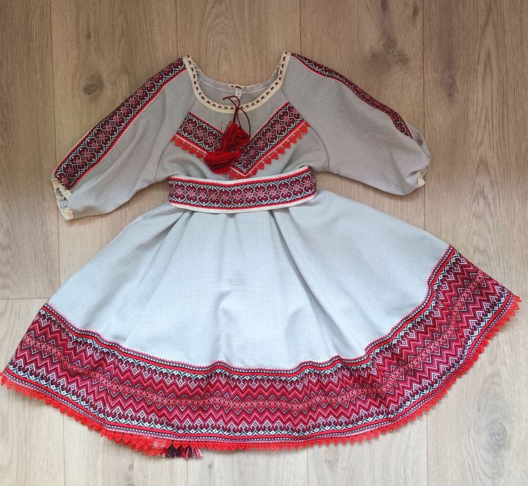 Вишита сукня вишиванка