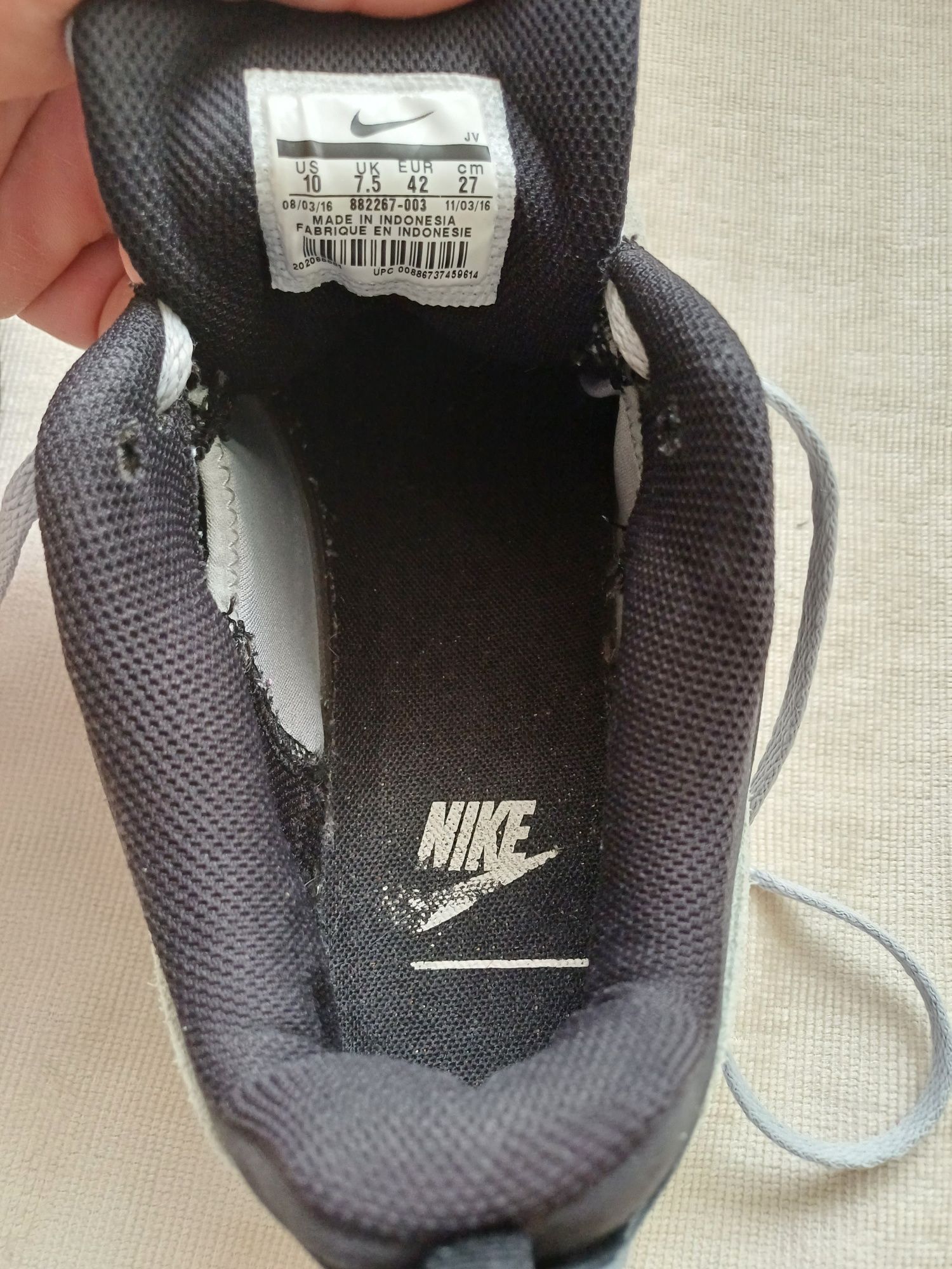 Buty szaro-czarne Nike roz. 42