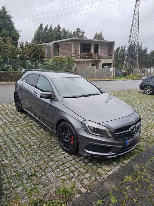 Mercedes-Benz A 200 d AMG Line