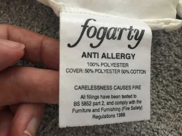 Almofada de criança FOGARTY anti alérgica - pouco uso