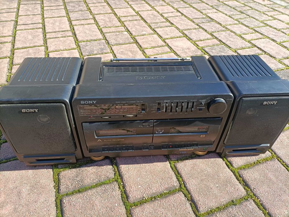 Radiomagnetofon Sony CFS-710L