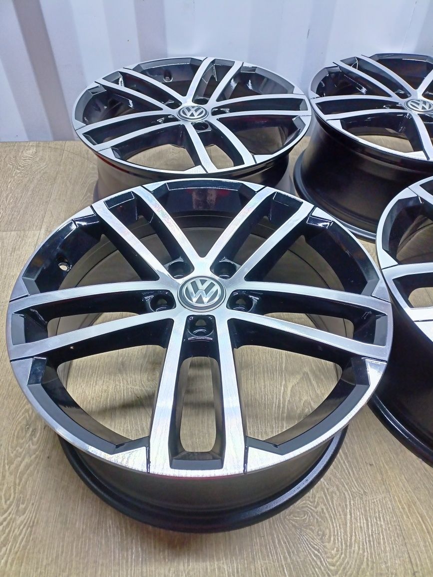 Felgi 18 VW Golf caddy Touran  7.5 j  ET49 5×112 OS 57.1