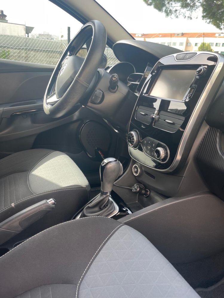 Renault Clio 1.5 dci dynamique s 2015 cx Automatica