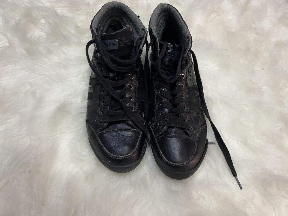 Tenis Bota Levi’s nr.42
