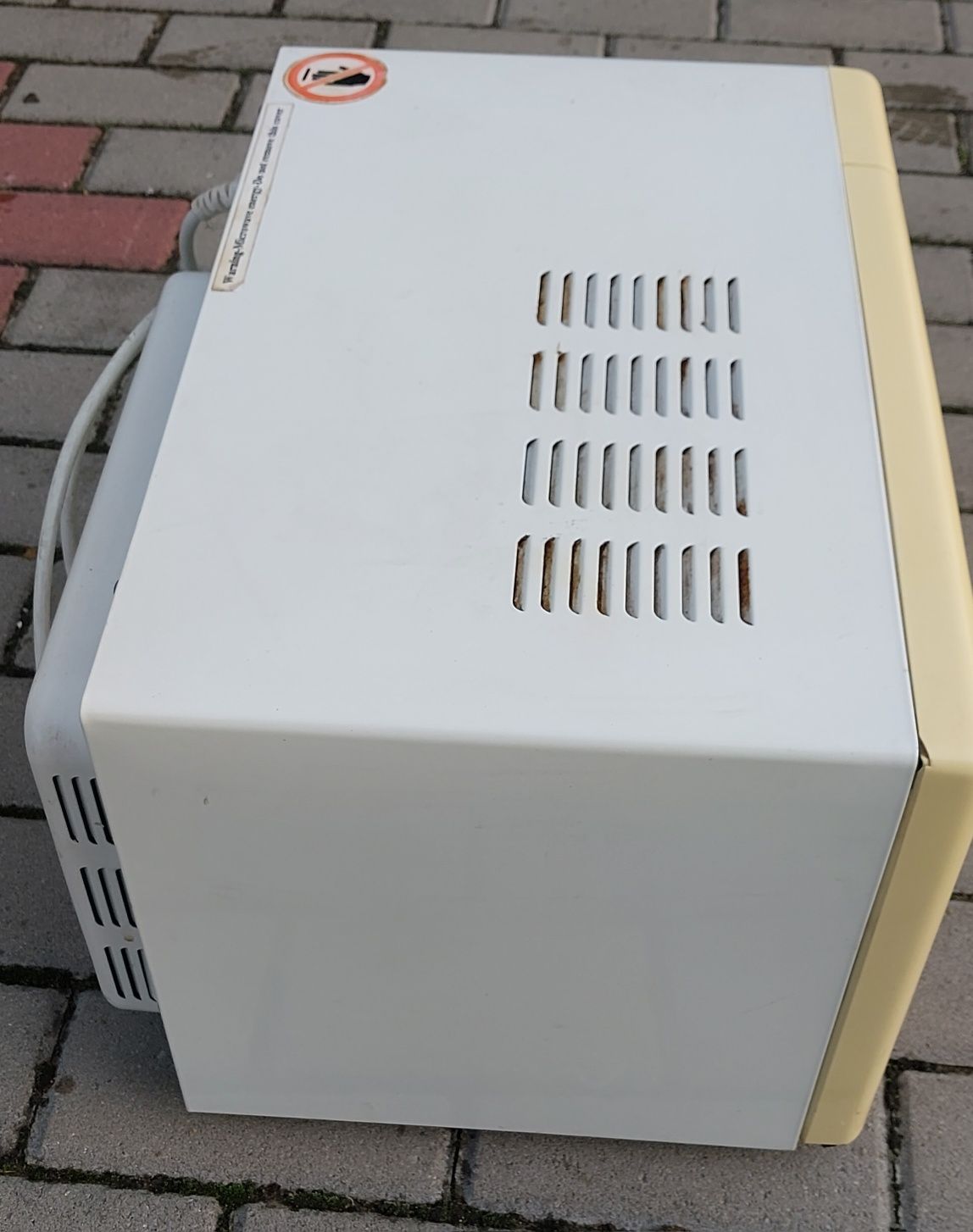 Optimum kuchenka mikrofalowa