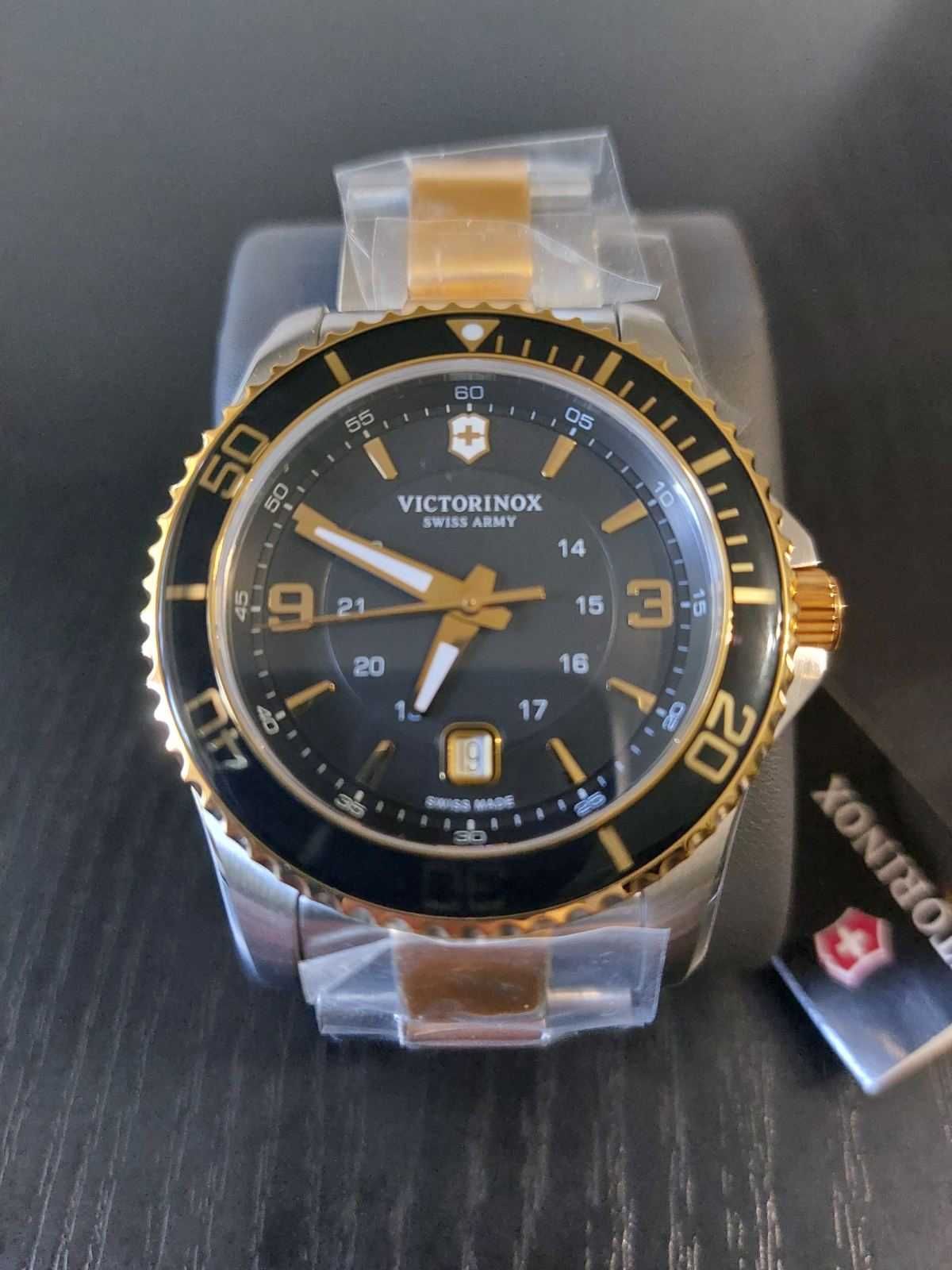 годинник VIKTORINOX Maverick Swiss made