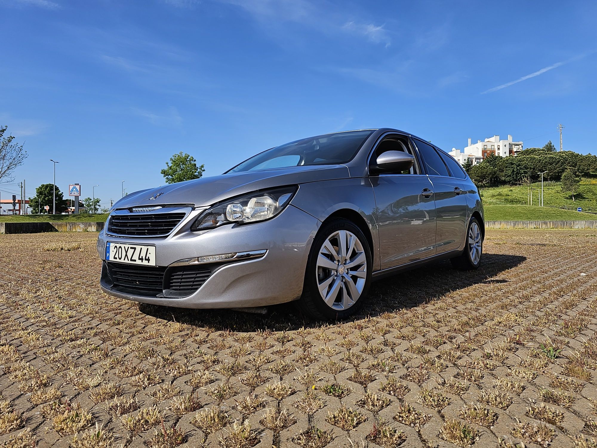 Peugeot 308 1.6hdi 120cv