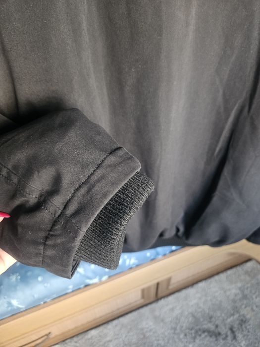 Зимова чоловіча куртка