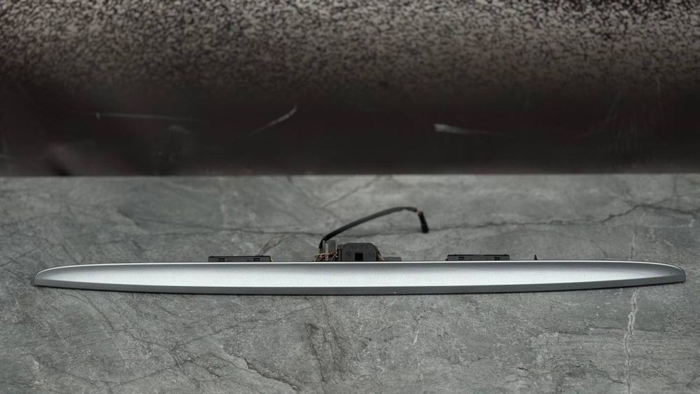 Планка підсвітки номера з кнопкою БМВ Е46 універсал Silber Grey Шрот