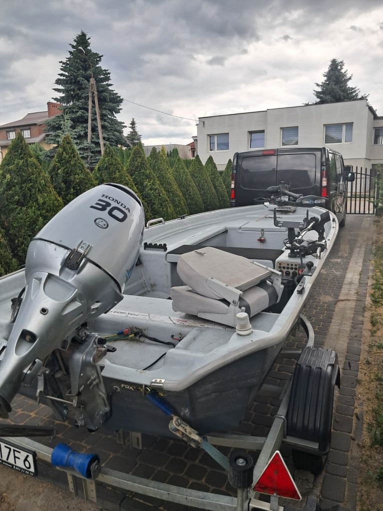 Łódka Riverfox F420