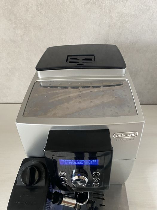 Кавомашина DeLonghi Cappuccino Intensa ECAM 24.467/23.466/23.450 Нова
