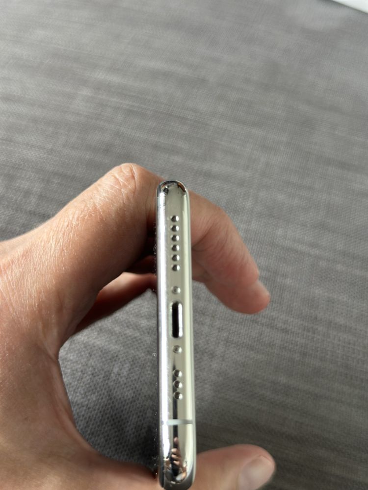 iPhone XS 64GB Silver stan idealny