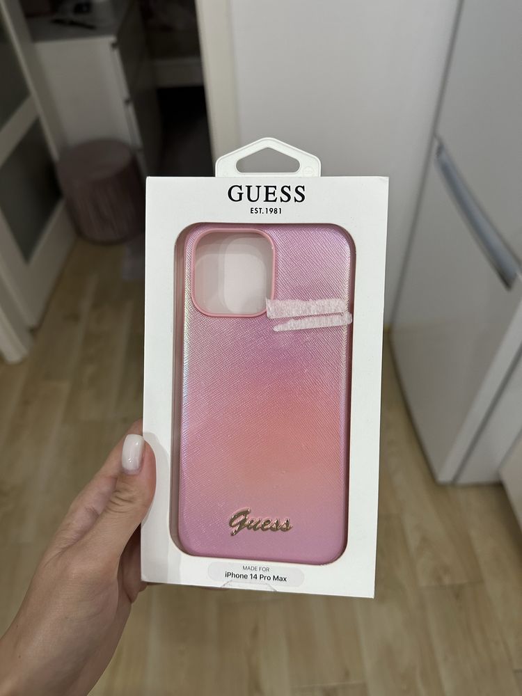 case iphone 14 pro max etui guess rozowe nowe