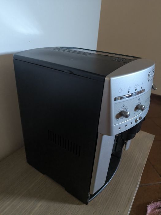 Maquina Café DeLonghi ESAM 3200s