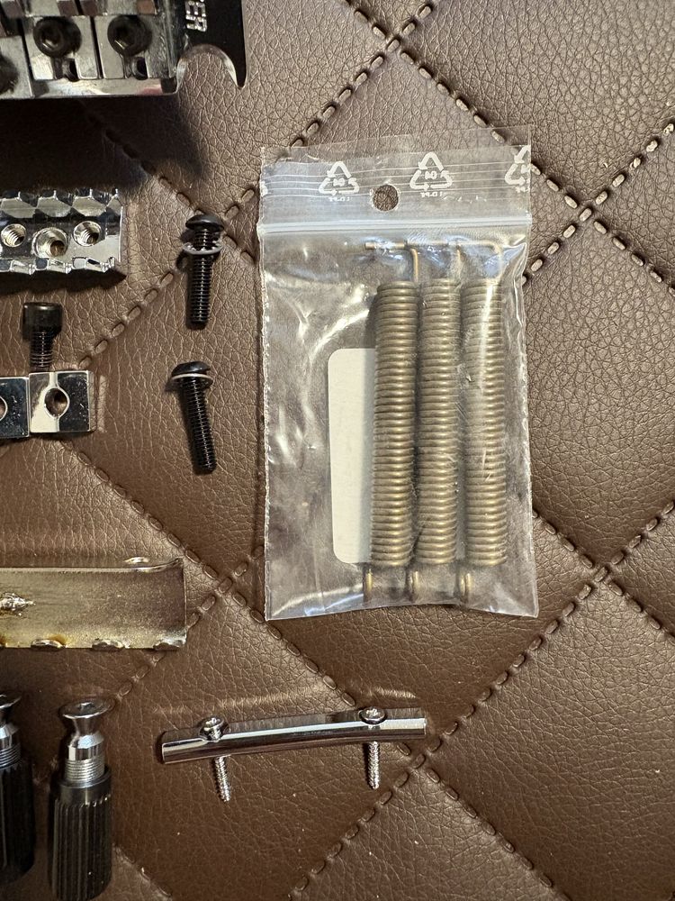 Schaller Lockmeister 6 Tremolo C 37mm blok stalowy (Floyd Rose 1000)