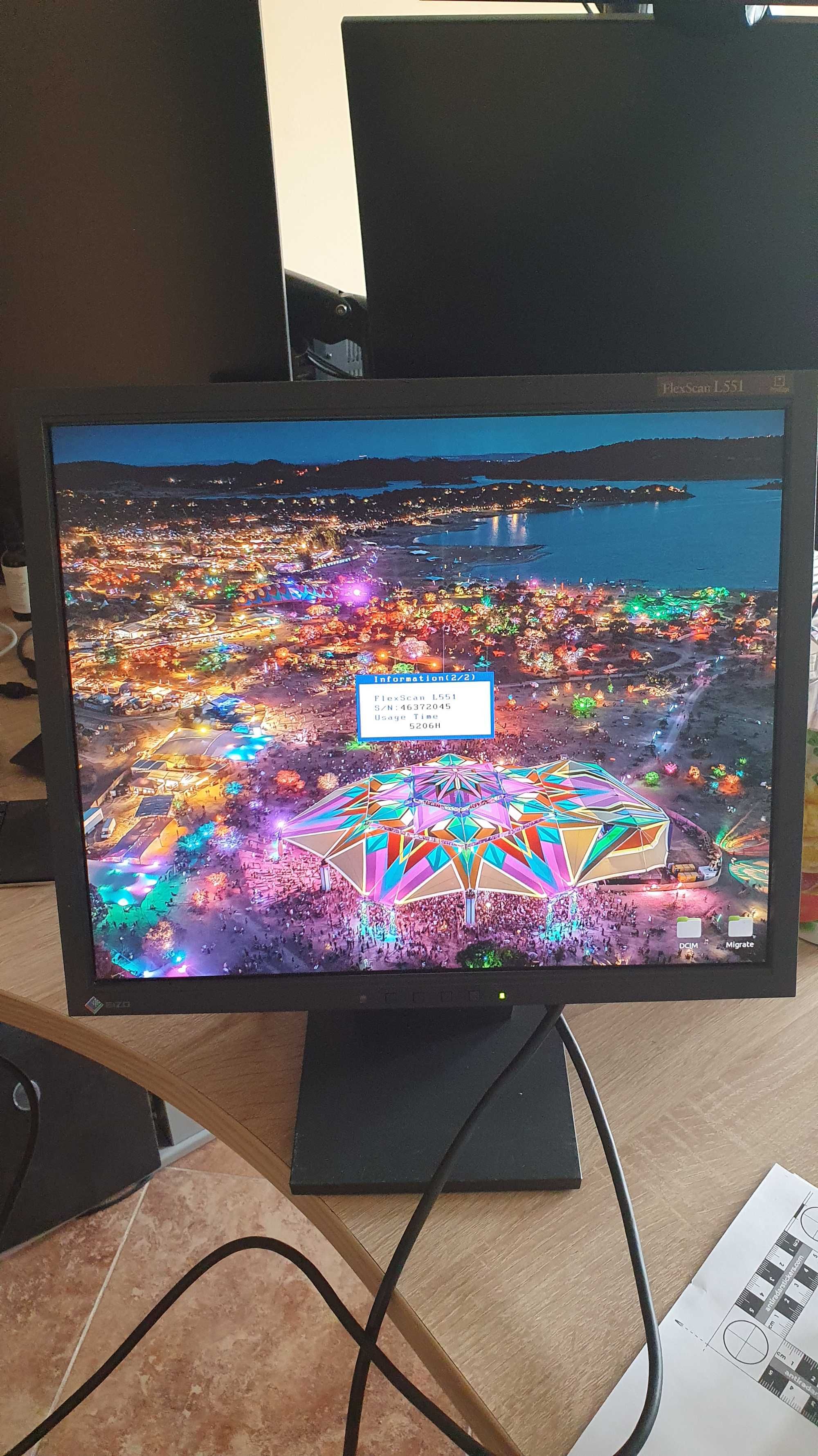 Monitor EIZO FlexScan L551 sRGB