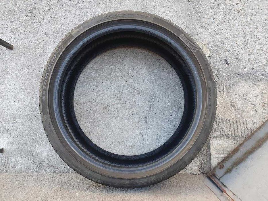 245/35R20 Pirelli P Zero PZ4 para opon lato 3,8mm nr2389