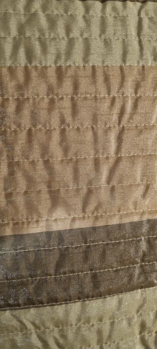 Lekka narzuta 200x220cm zielonkawo beżowo brązowa  w pasy na łóżko