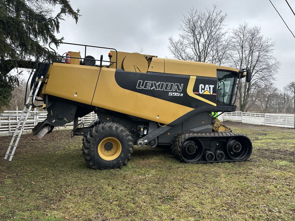 Комбайн Cat class  лексион 595 r teratrak
