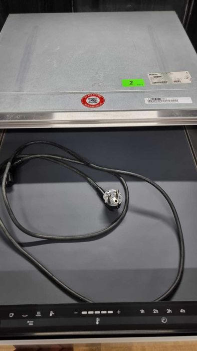 Szuflada grzewcza, do podgrzewania naczyń Miele ESW 6214, Biała