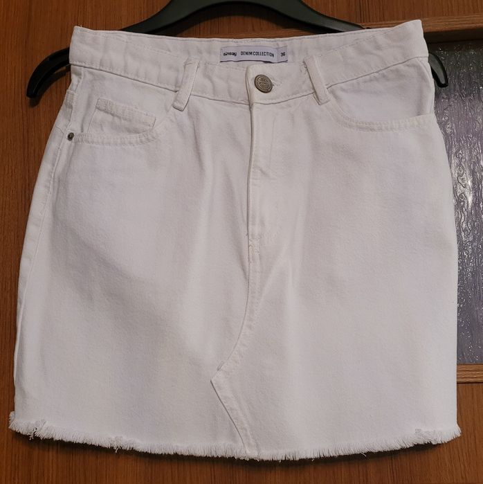 jeansowa spódniczka mini Sinsay r.36
