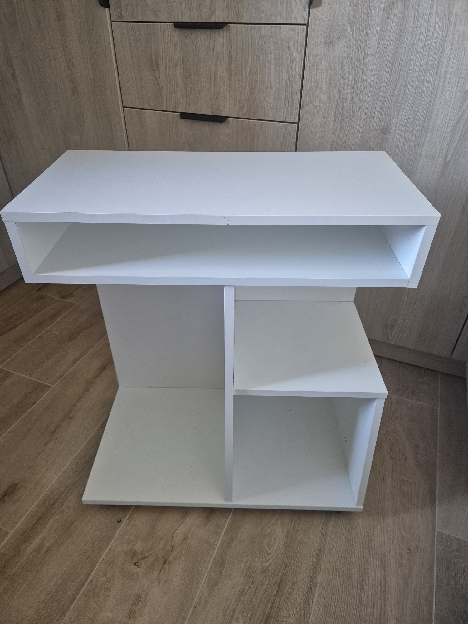 Biala półka regał wymiary 75x65x30