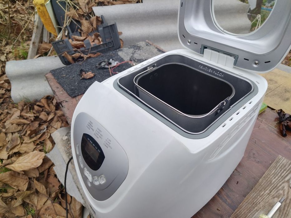 Хлібопіч elbee scott