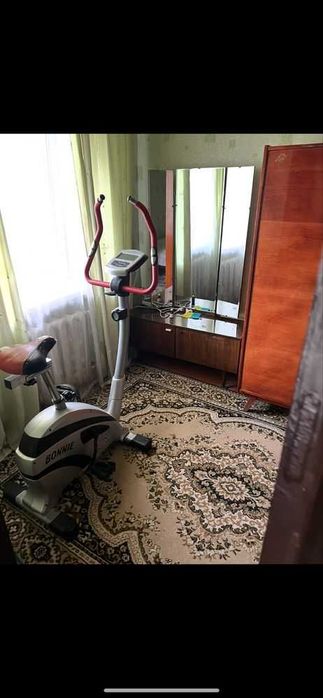 L  В продаже трех комнатная квартира м. Вокзальная  3 мин