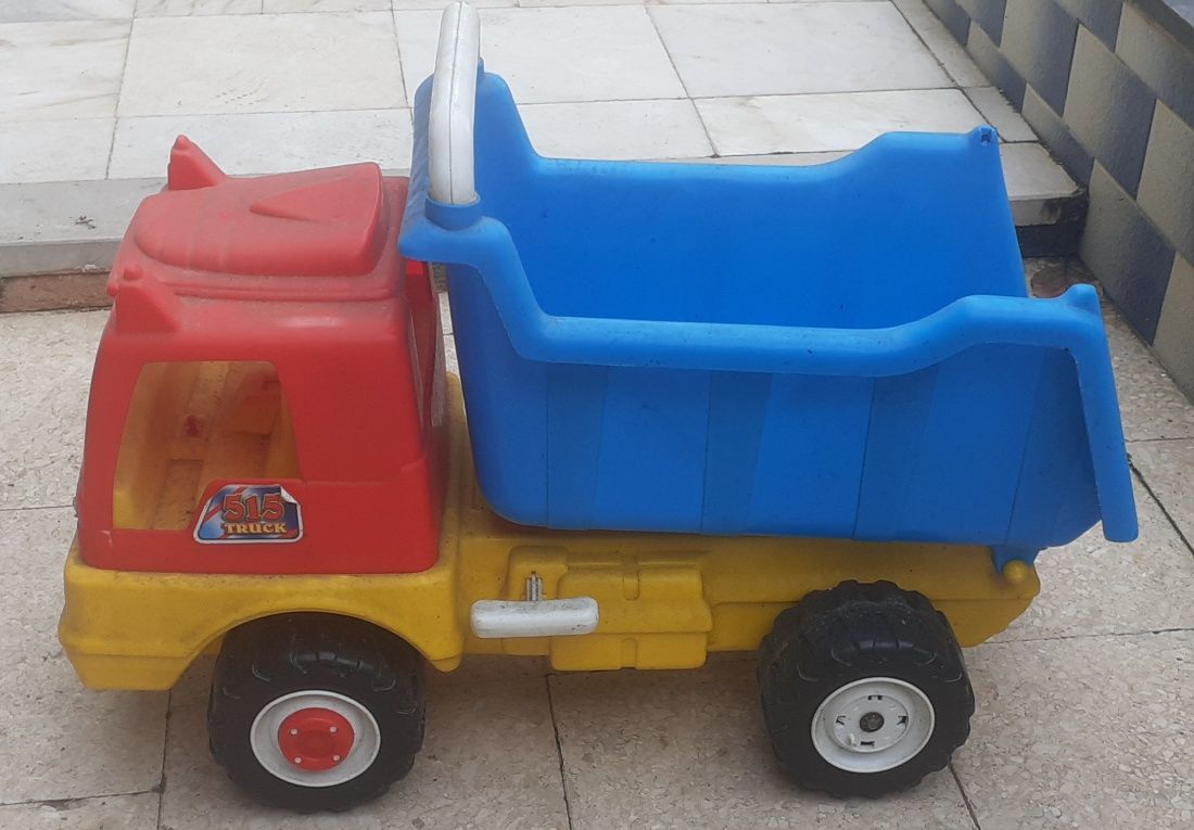Camião de criança