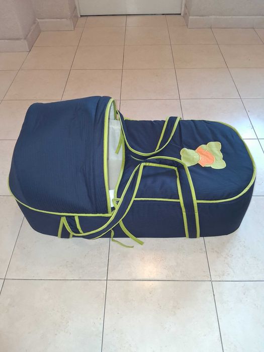 Alcofa para bebé recém nascido (dimensões: 70cm x 30cm)