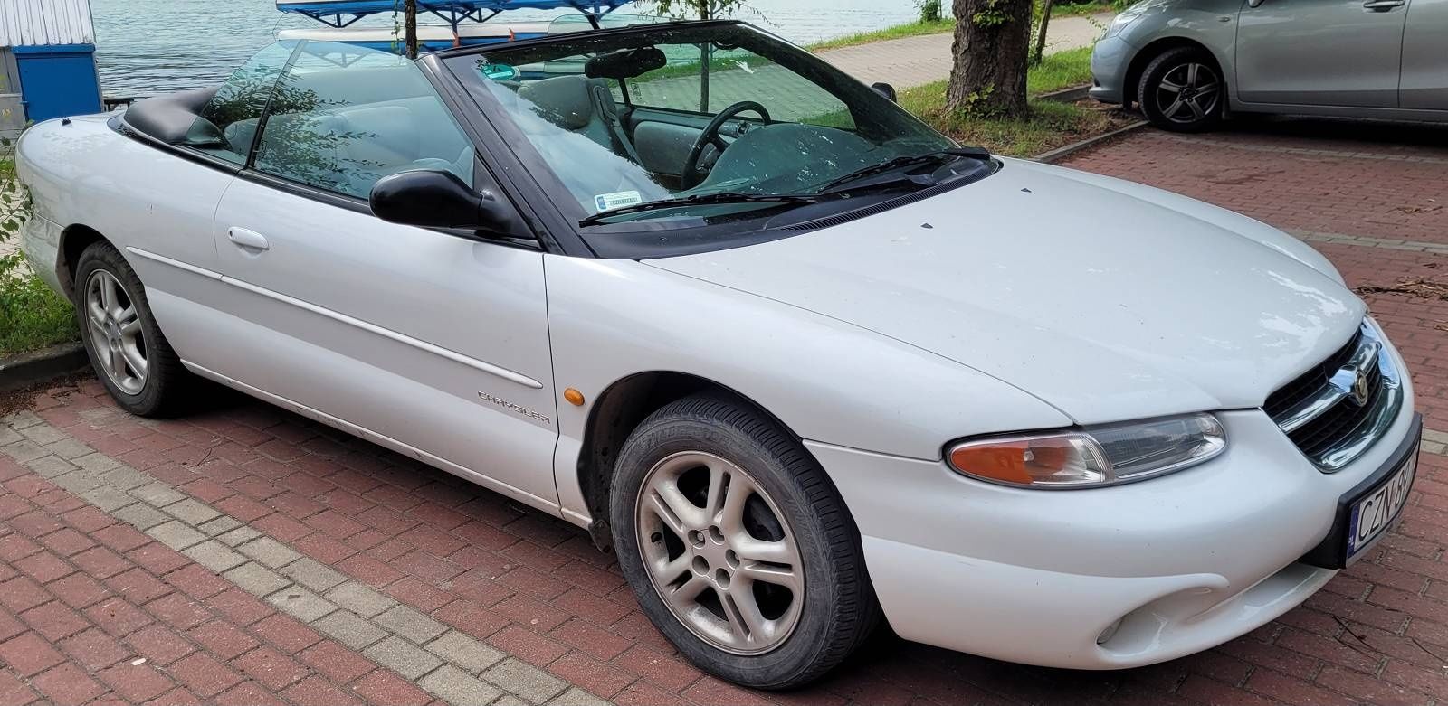 Chrysler Stratus 2,5 V6, klima., pełna elektr.