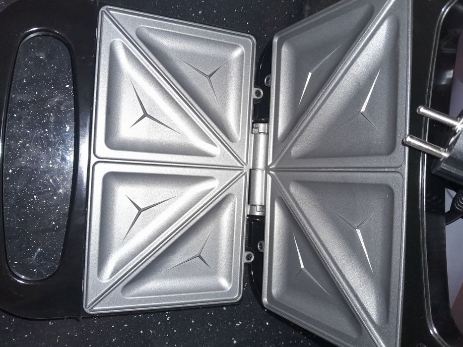 Електро сендвічниця